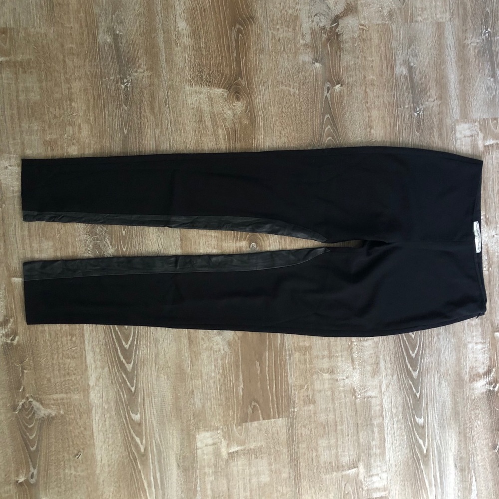 Size S wool pants with genuine leather trim